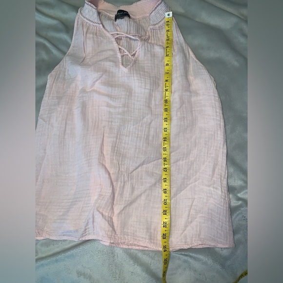 Michael stars gauzy cotton powder pink “lace up” tank collar stitching medium - Picture 5 of 7
